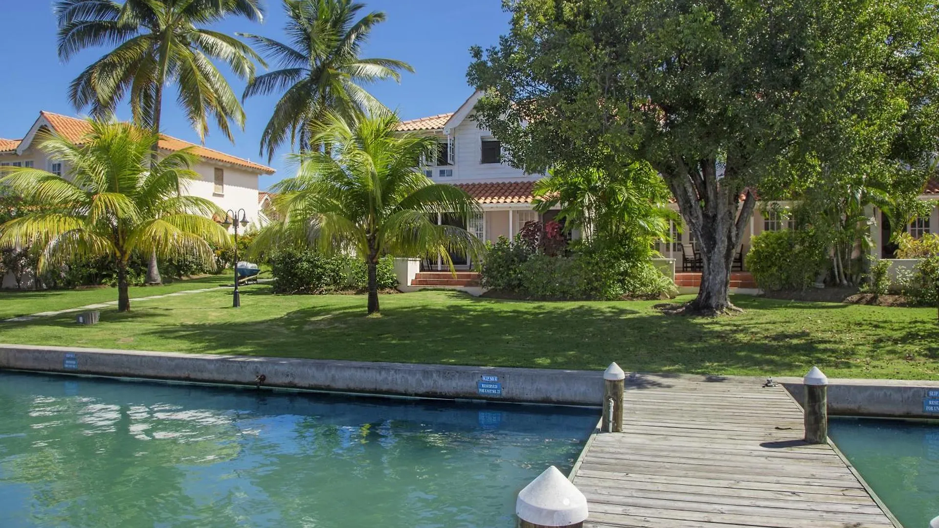 Apartment The Anchorage #5 A 3 Bedroom Waterfront Condo In Rodney Bay Condo Gros Islet St. Lucia